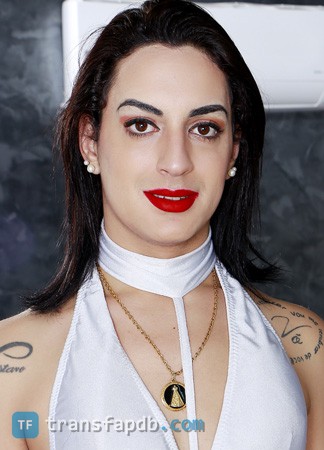 Arielly Miller