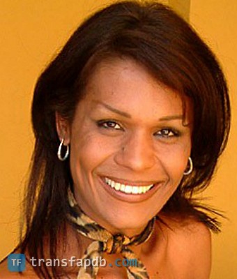 Fernanda Alves