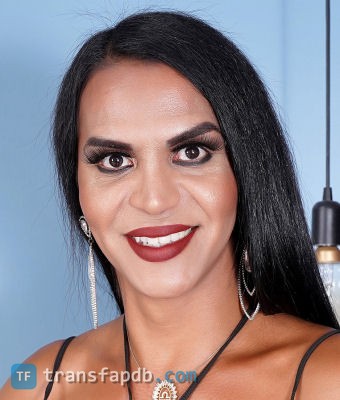 Francine Macedo