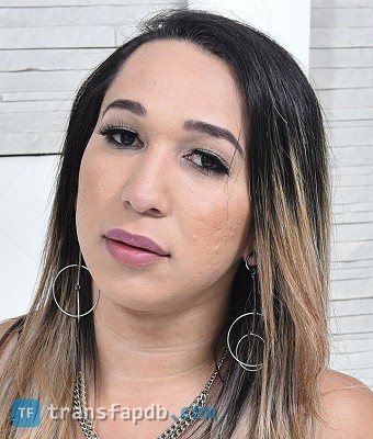 Hellen Medeiros